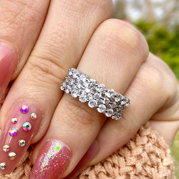 NEW 925 Sterling Silver Beautiful Ring - Picture 7 of 7